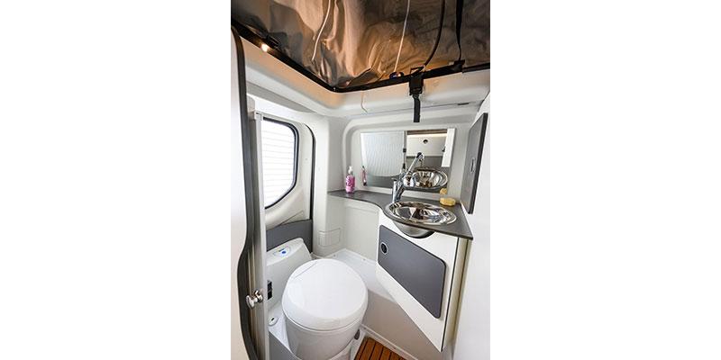 WC Van aménagé Grand Confort